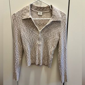 A&F half-zip sweater- M